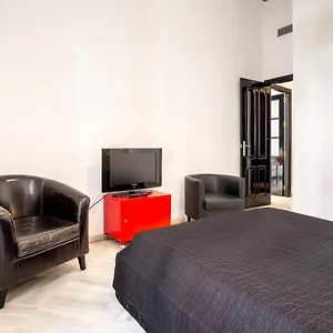 Urbe10 Cister 1 Bedroom Málaga